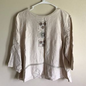 Boho free flow Plus women’s 2X Cream Top